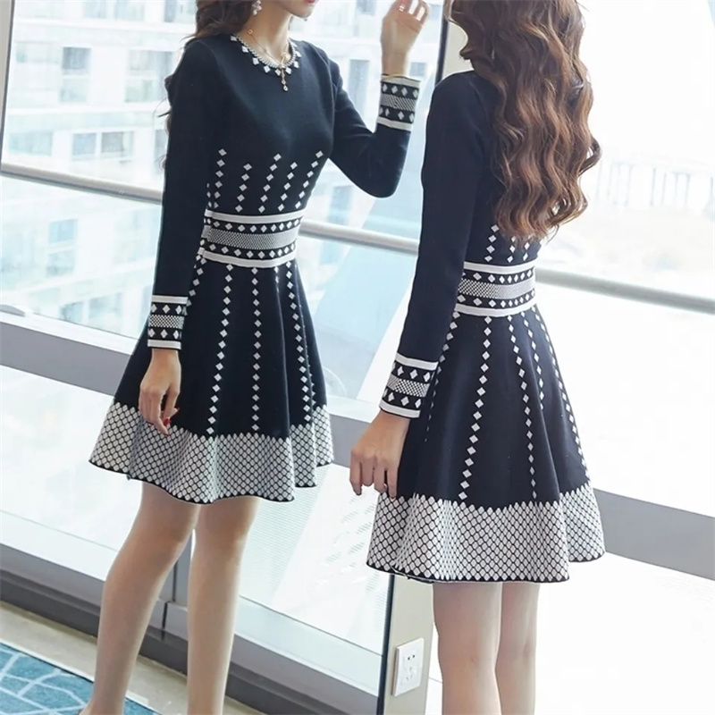 Autumn Winter Women Goddess Fan Knitted Dress Women 2021 New Mid-Length Waist Temperament Thin Fashion Little Black Skirt A1105 alx