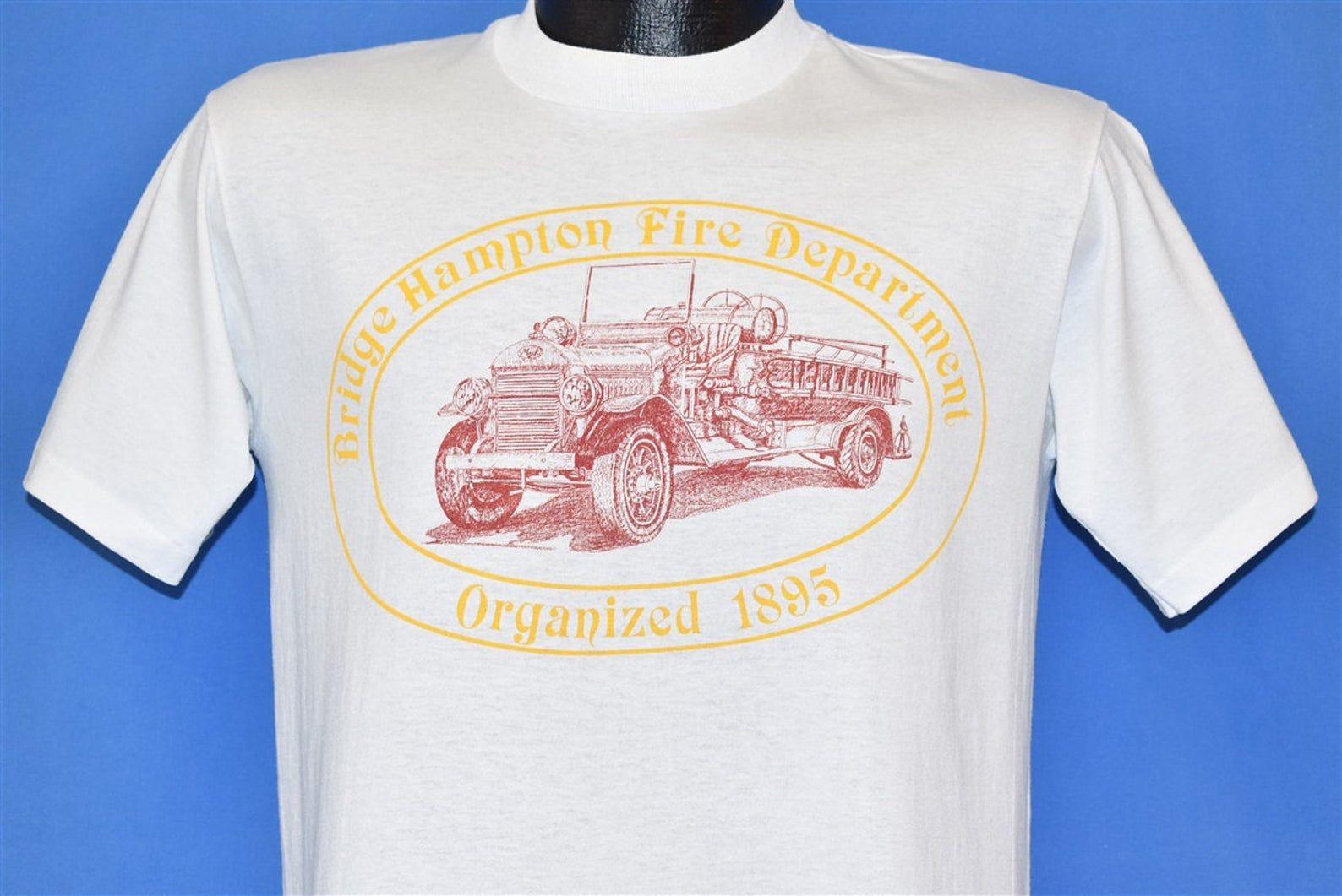 80S Bridge Hampton New York Fire Departt 1895 Engine Truck T-Shirt