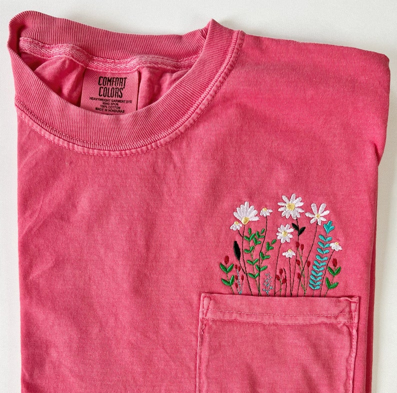 Comfort Colors Embroidered crewneck wildflower pocket tshirt. Embroidered flower shirt. Flower Boho Shirt. Gift for her or Girlfriend Gift.