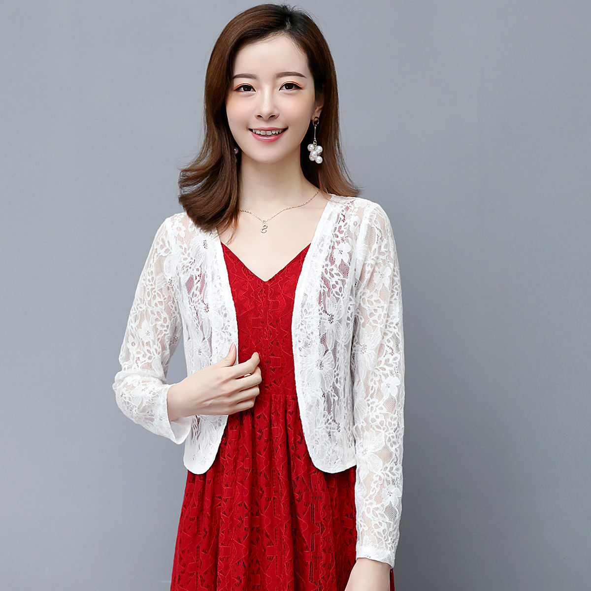 2022 New Spring Summer Air Conditioning Shirt 3/4 Sleeve Slim Hollow Lace Jacket Women Cardigan Thin Short Coat Y210 alx