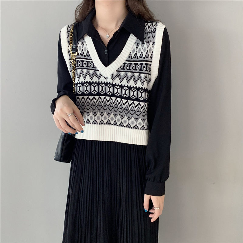 Sweater Vest Women Elegant Casual V-Neck Argyle Retro All Match College Lovely Female Ulzzang Trendy Loose Soft Sleeveless Fall alx