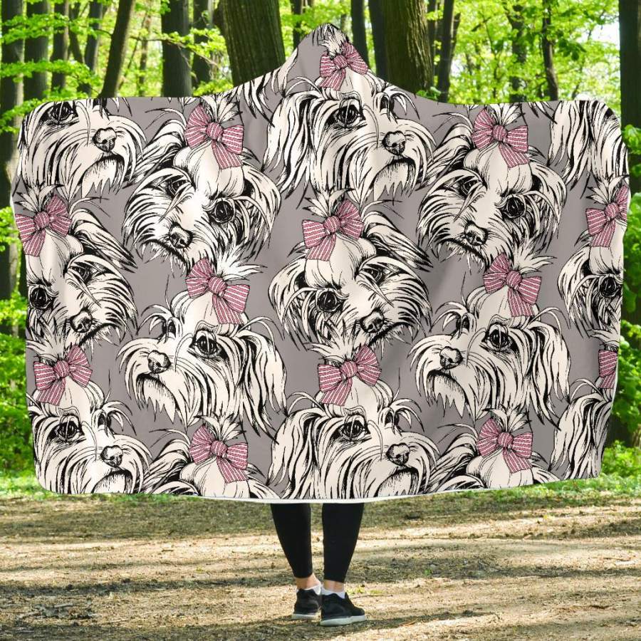 Maltese Puppy Dog Pattern Print Hooded Blanket