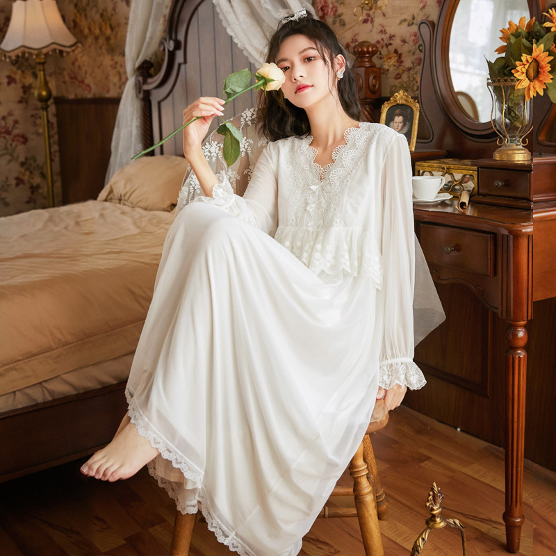 Victorian Nightgown Women Autumn Mesh Long Sleeve Embroidery Lace Peignoir Fairy Night Dress Vintage Romantic Princess Sleepwear alx