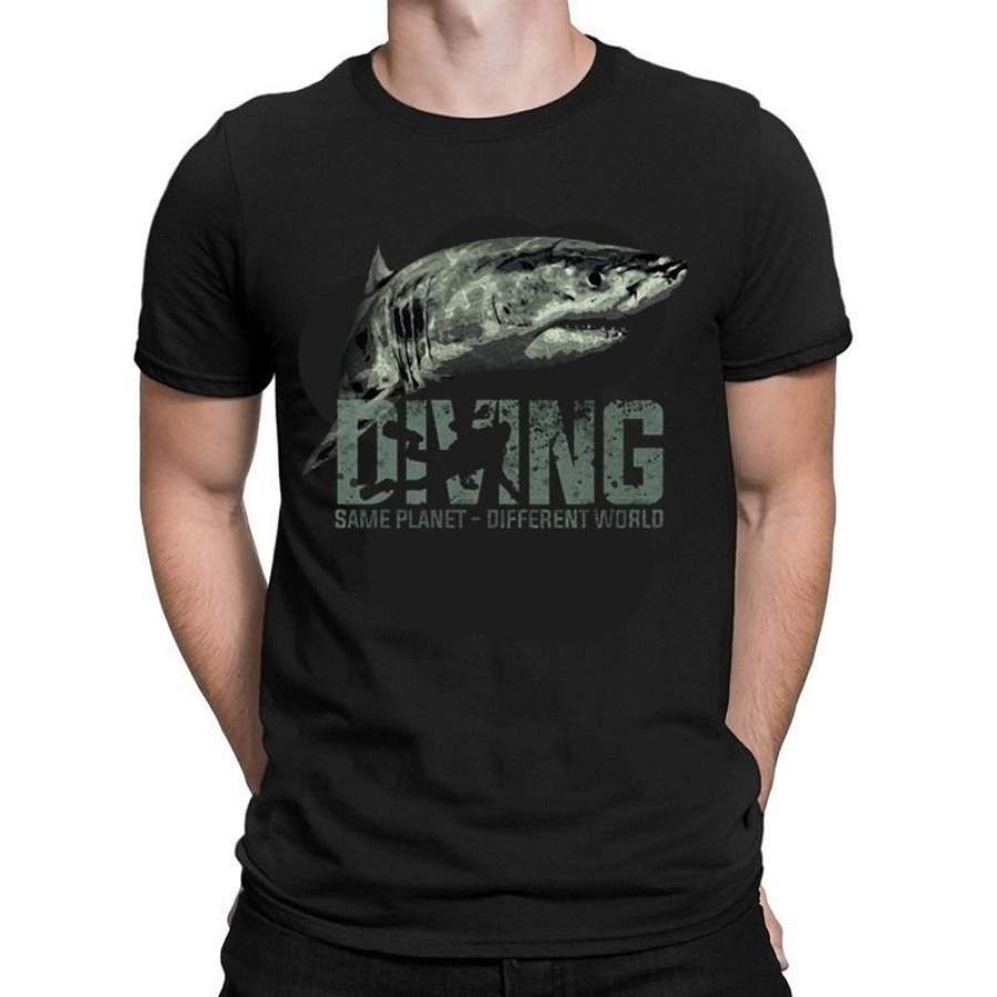 Summer Newest Shark Scuba Diving Ocean Sea Diver Mens Sport T-Shirt