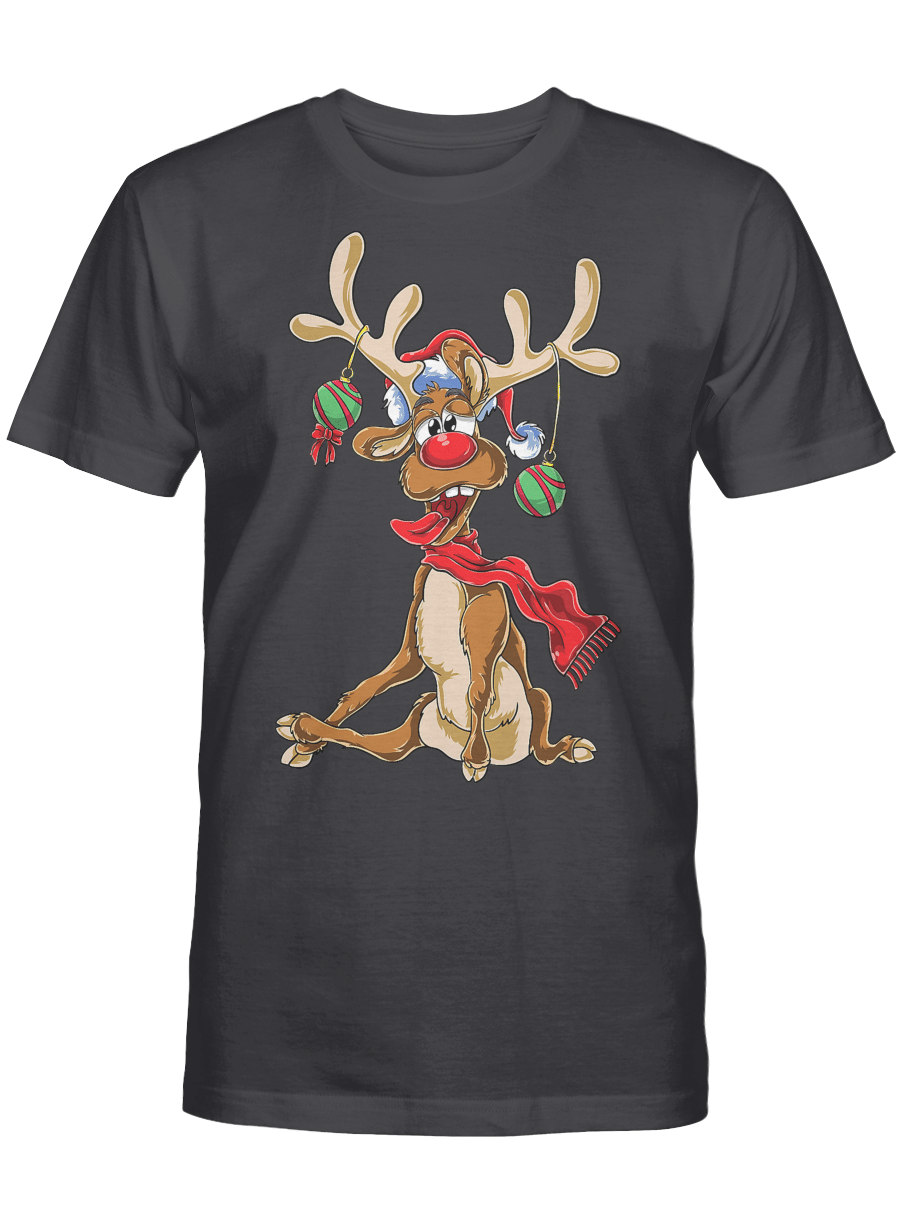 AmazeStyleZ Santa’s Reindeer, Ugly Christmas Sweater, Christmas Gift Ideas, Christmas TreeFunny Reindeer With Santa Hat Christmas Deer T-Shirt