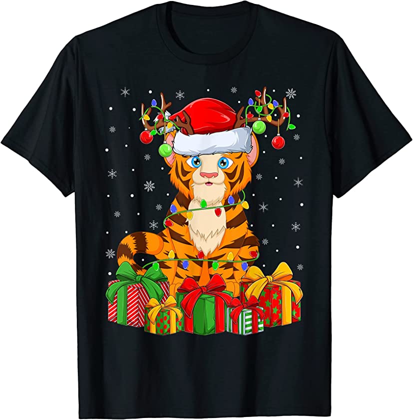 Tiger Lover Xmas Holiday Santa Tiger Christmas Tree T-Shirt