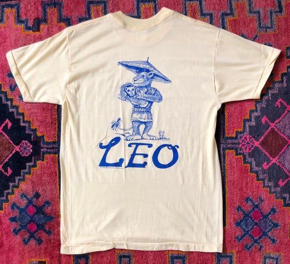 Funny Deadstock Vintage 1976 Leo Female Lion Sansei Creations Zodiac Yellow Graphic Shirt