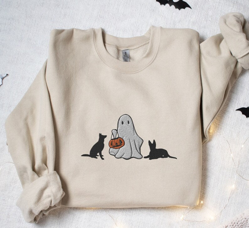 Dogs With Ghost Halloween Embroidered Sweatshirt