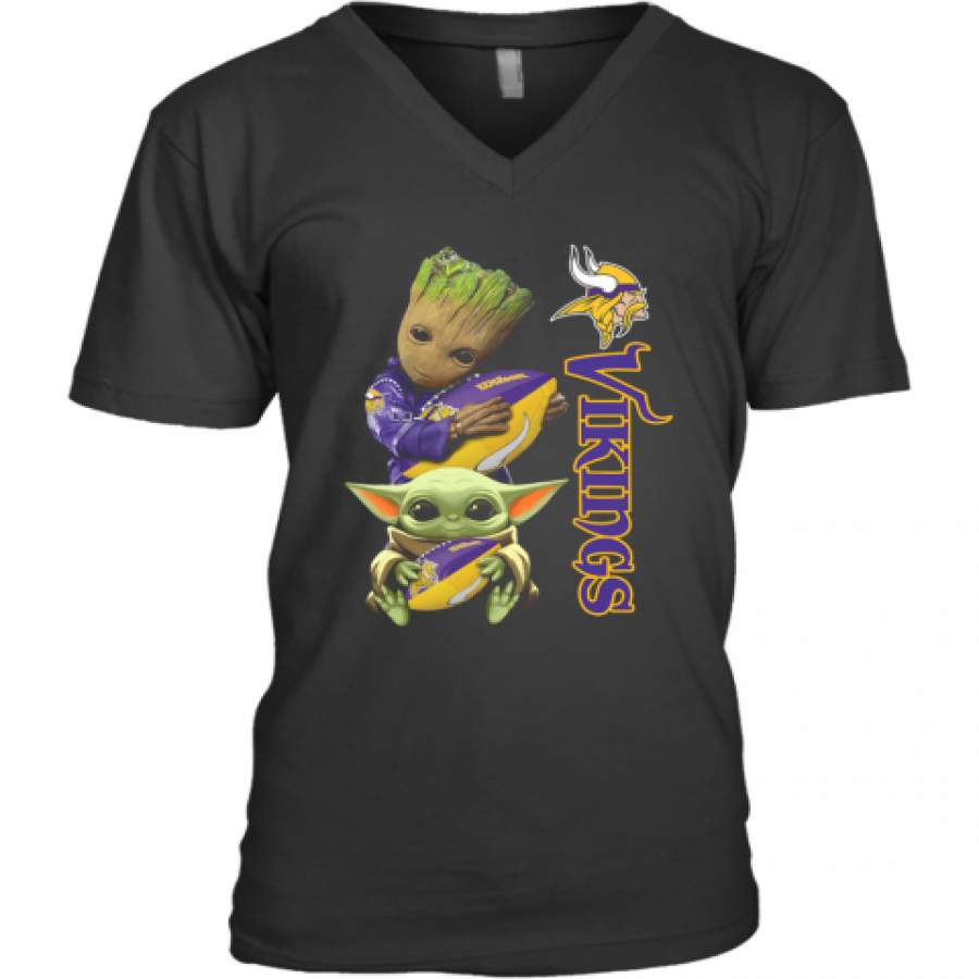 Baby Groot And Yoda Hug Minnesota Vikings V-Neck T-Shirt