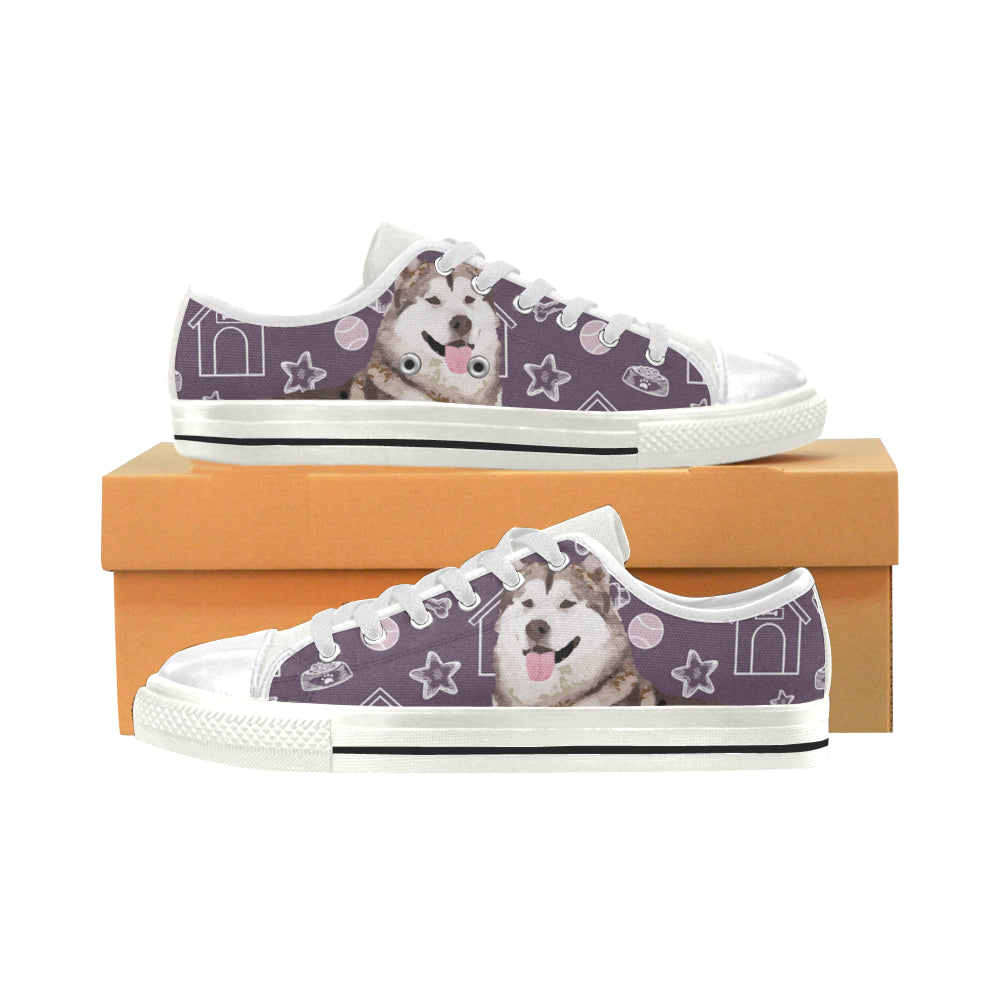 Alaskan Malamute White Women’s Classic Canvas Shoes