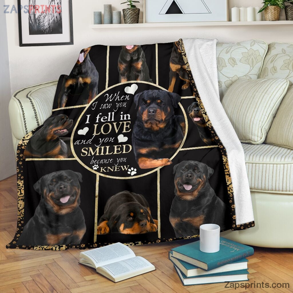 Rottweiler When I Saw You I Fell In Love Blanket – Cool Gift Ideas