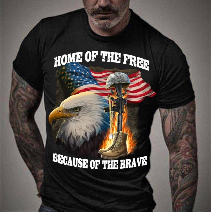 American Flag Veteran Home Of The Free Because Of The Brave Standard Men T-Shirt