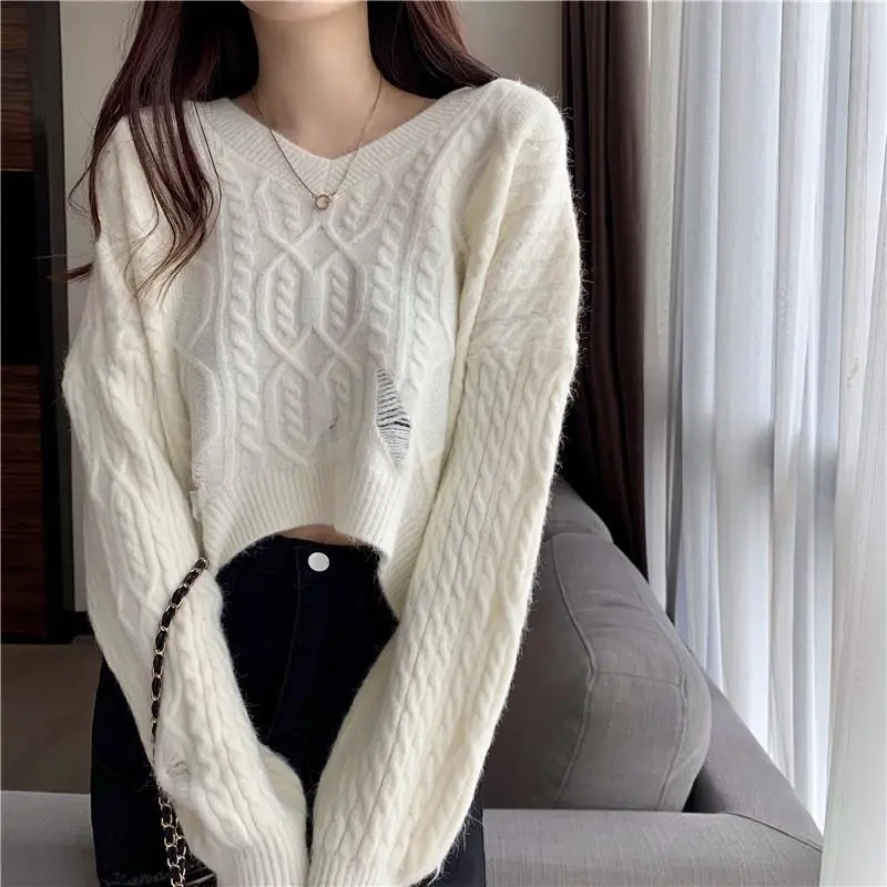 Autumn Winter Chic Hole Loose Pullover Sweater Women Simple Basic V-neck Twist Sweet Knitted Sweater New Student Cropped Sweater alx