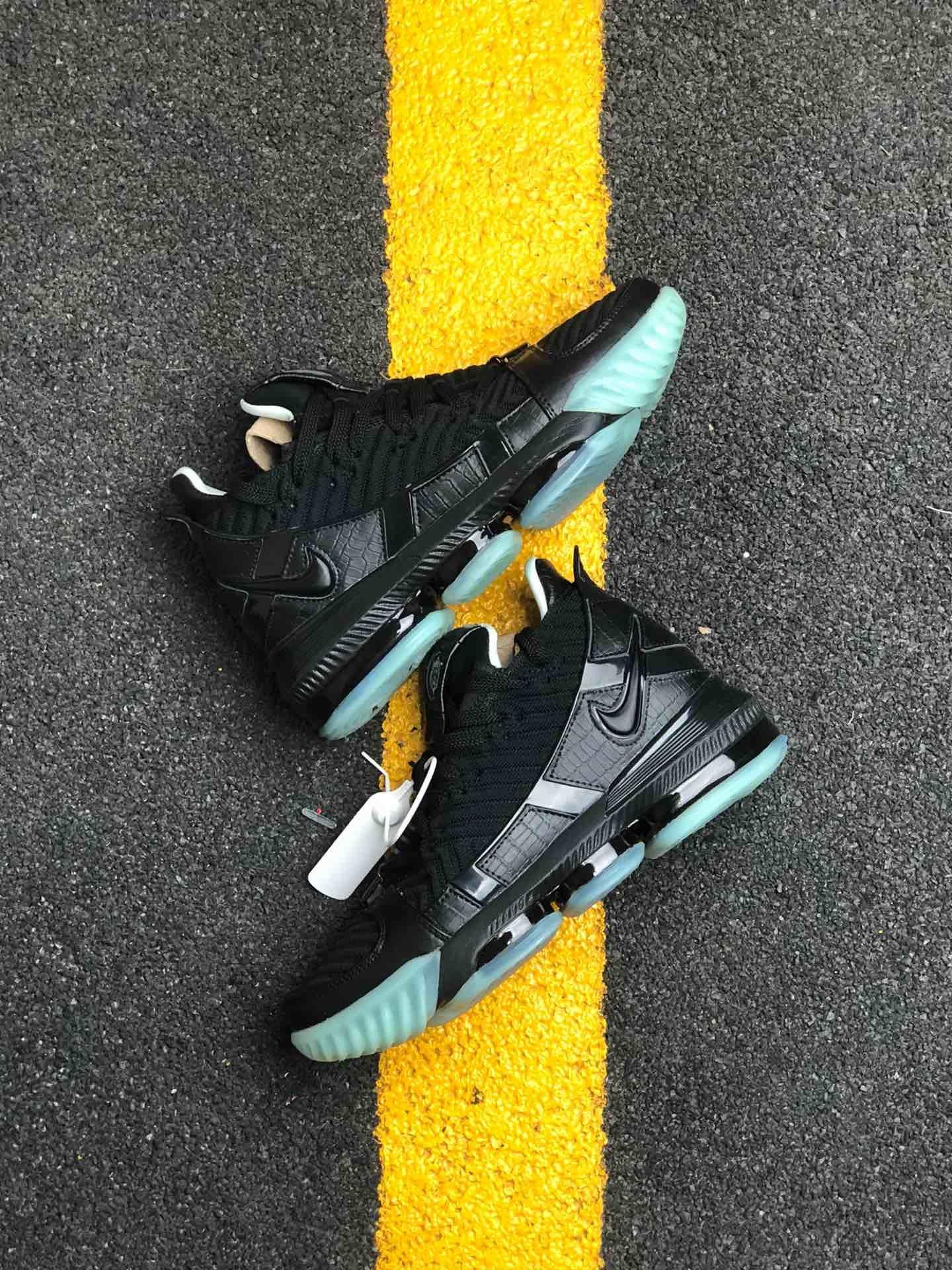 Nike LeBron 16 Glow in the Dark CD2451-001 5338445