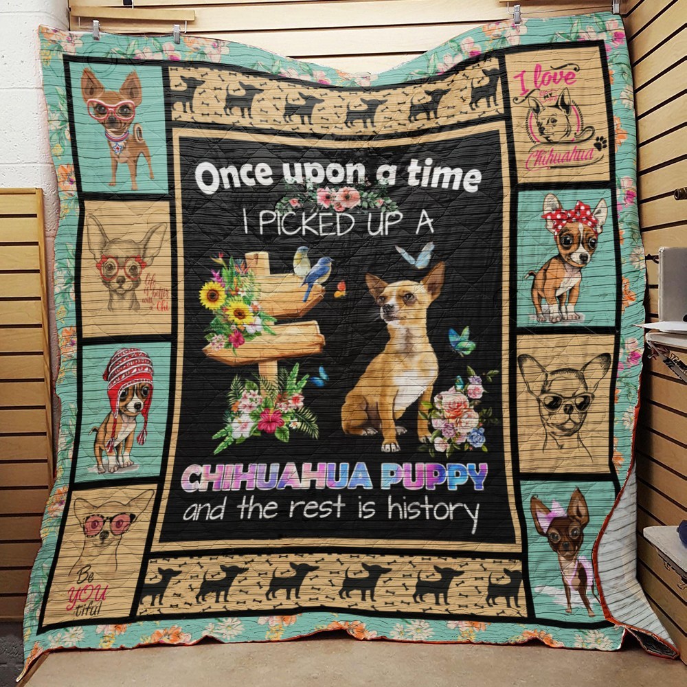 Chihuahua Pick Up A Puppy Cute Chihuahua Quilt Blanket