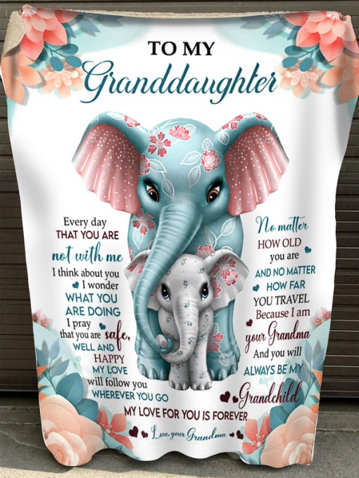 To My Granddaughter Elephant 2 3D Fleece Blanket