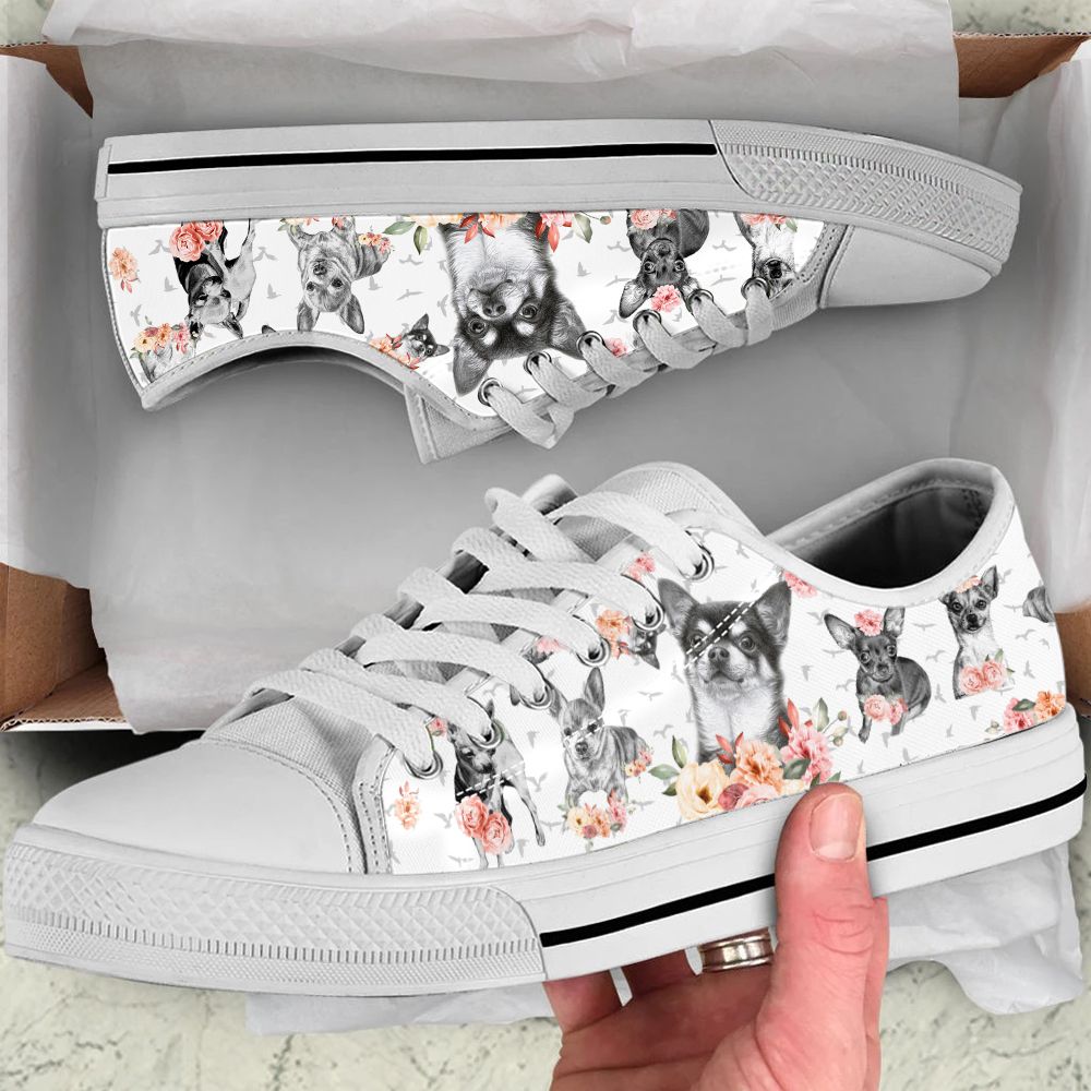 Chihuahua Low Top Shoes 09 NDS0171