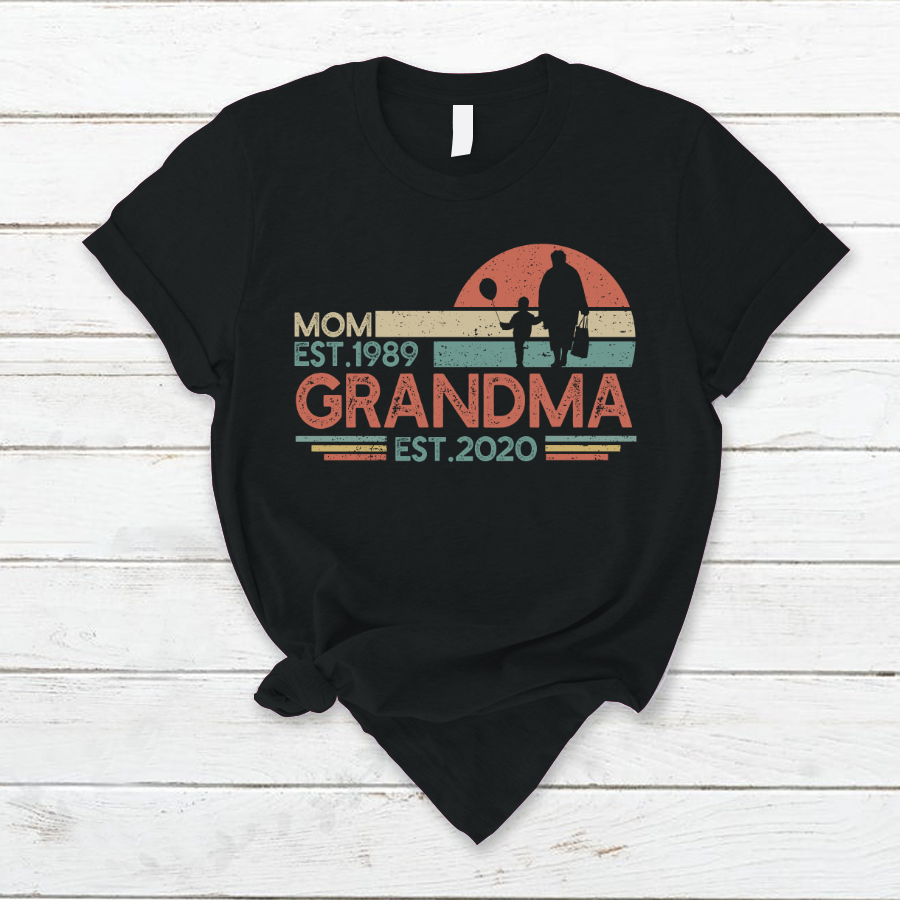 Mom Grandma Vintage Retro Rosie T-Shirt