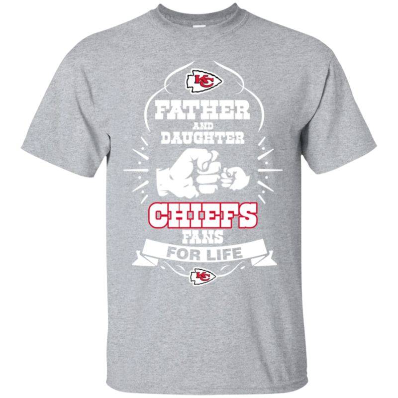 Premium Father And Daughter Best Kansas City Chiefs Fans Mug Cotton T-shirt