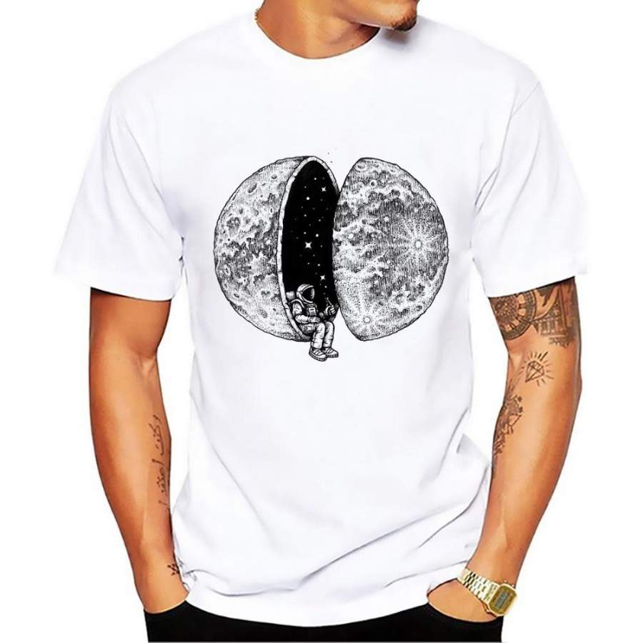 The Moon Astronauts Drink Cooling Line In Summer New Funny T-Shirt Men Short Sleeve White Casual Shirt Homme