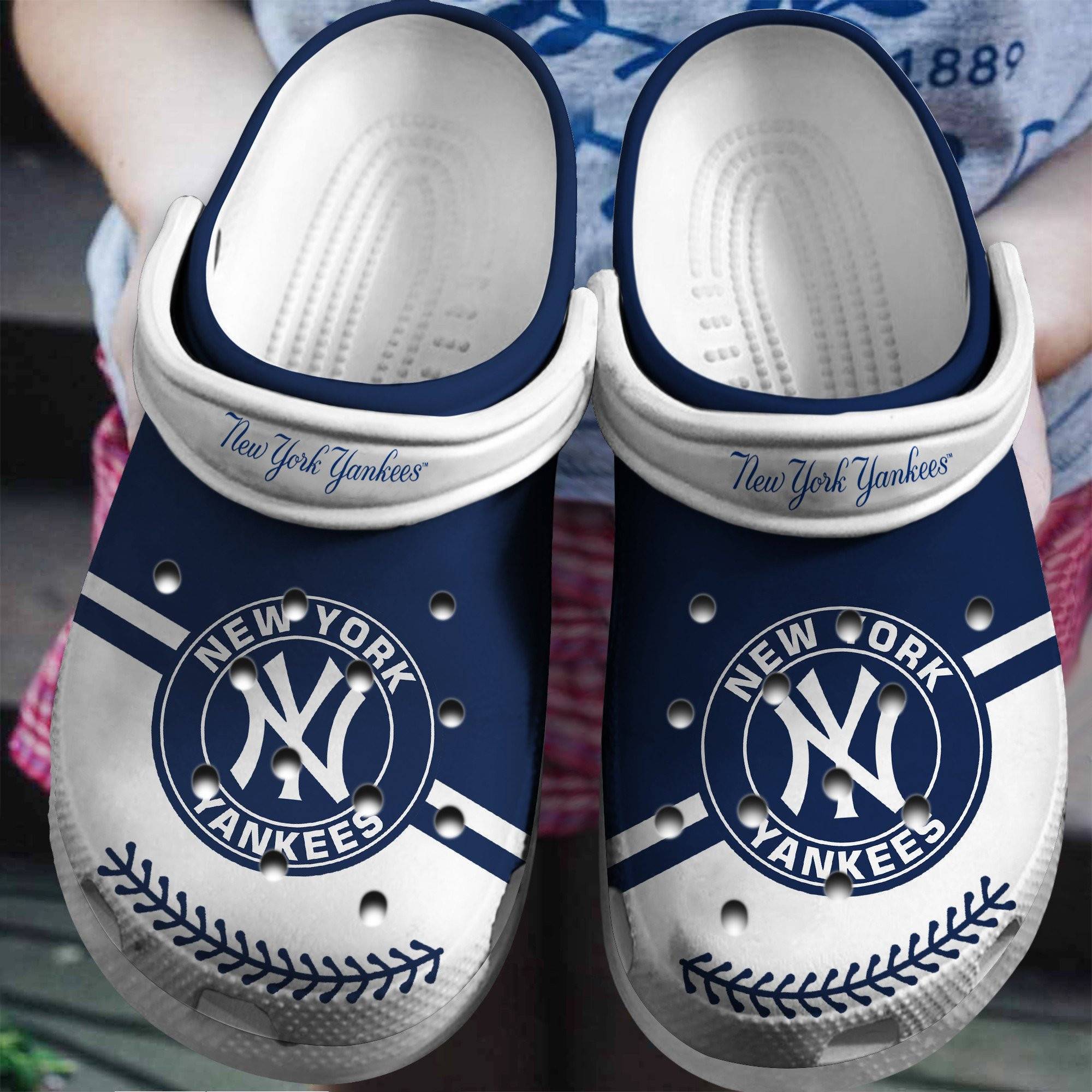 Hot Mlb Team New York Yankees Navy – White Crocss Clog Shoesshoes