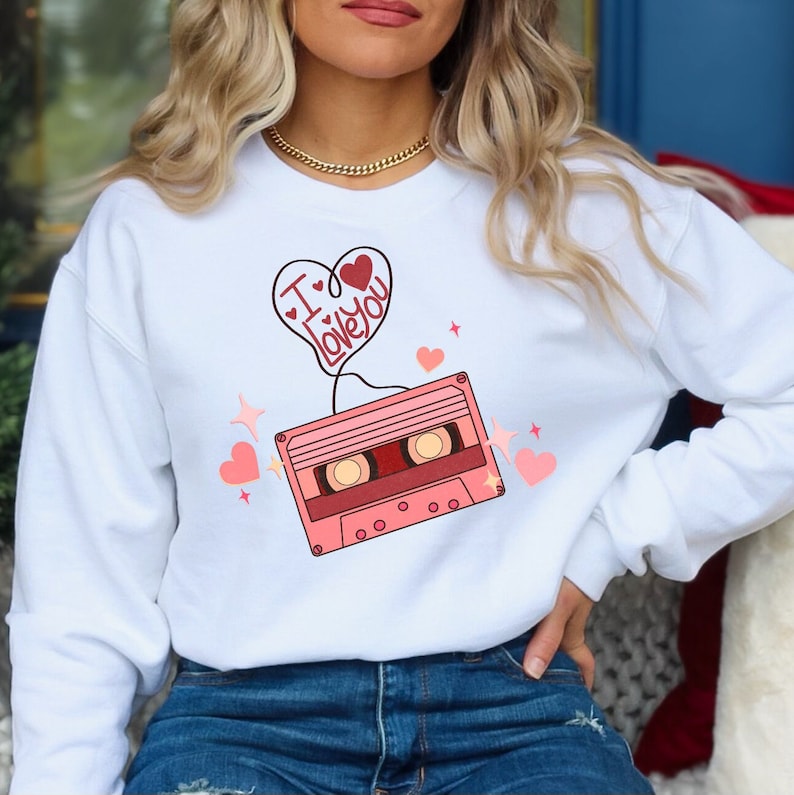 I Love You Retro Valentine Sweatshirt, Vintage Cassette Tape Sweater, Valentine’s Day Sweat, Mixtape Sweat, Vintage Music Sweat, Heart Gift