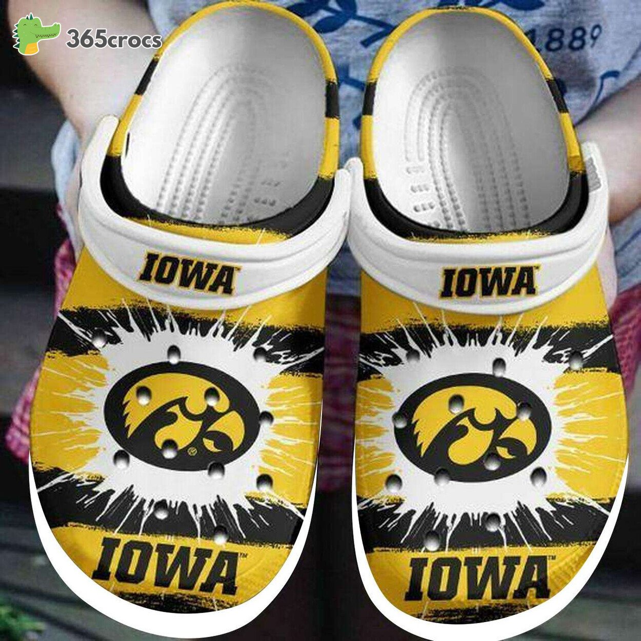 Iowa Hawkeyes Design Clogs University Pride in Every Step