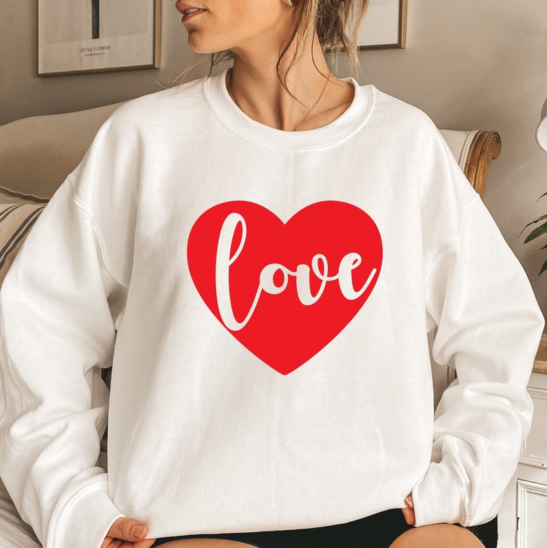 Love Heart Sweatshirt, Valentine Love Heart Sweater, Valentine’s Day, Couple Sweat, Heart Sweater, Love Sweat, Cupid Sweater, Couple Gift