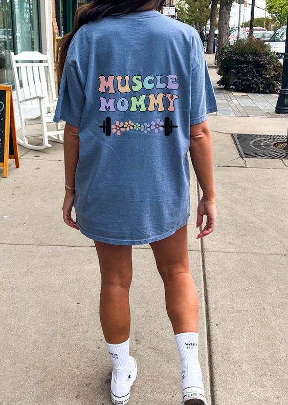 Muscle Mommy Shirt, Comfort Colors, Pump Cover T Shirt, Gym Shirt, Lifting Shirt, Gym Tshirt, Work Out Shirt, Gym Pump Cover, Weight Lifting