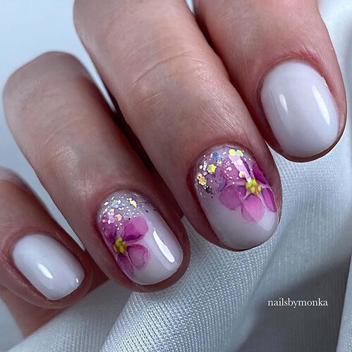 Unique Short Spring Nails for A Chic Look in 2024