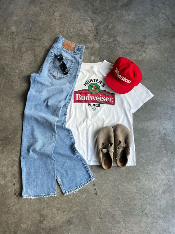 Vintage Budweiser Tee